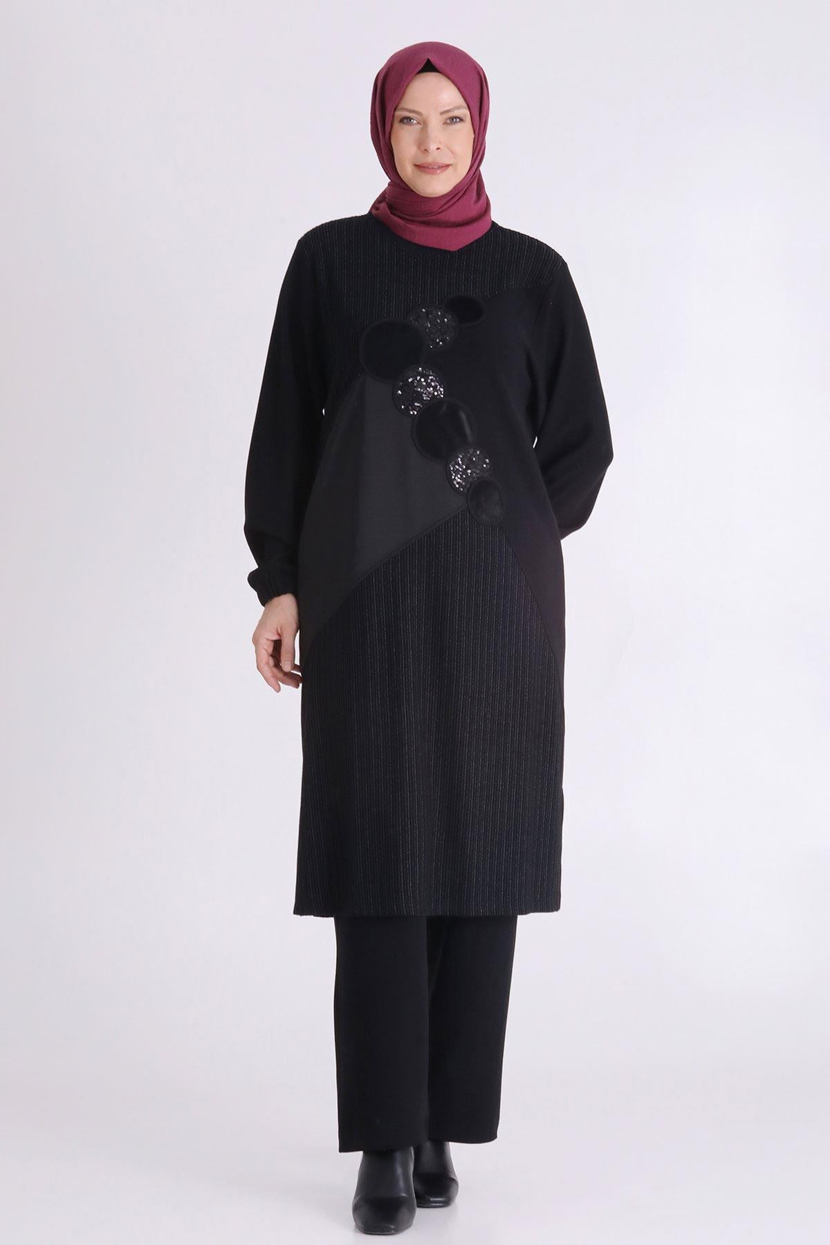 Behrem Pul Detaylı Asimetrik Tesettür Pantolonlu Takım Siyah OTW3551