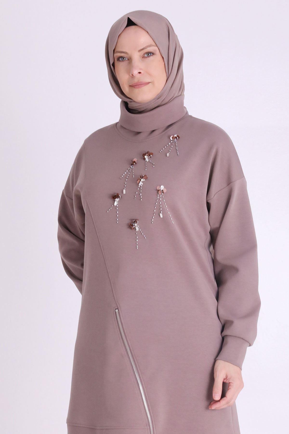 Behrem Taş İşlemeli Asimetrik Fermuar Detaylı Büyük Beden Tesettür Tunik Kestane OTW20127