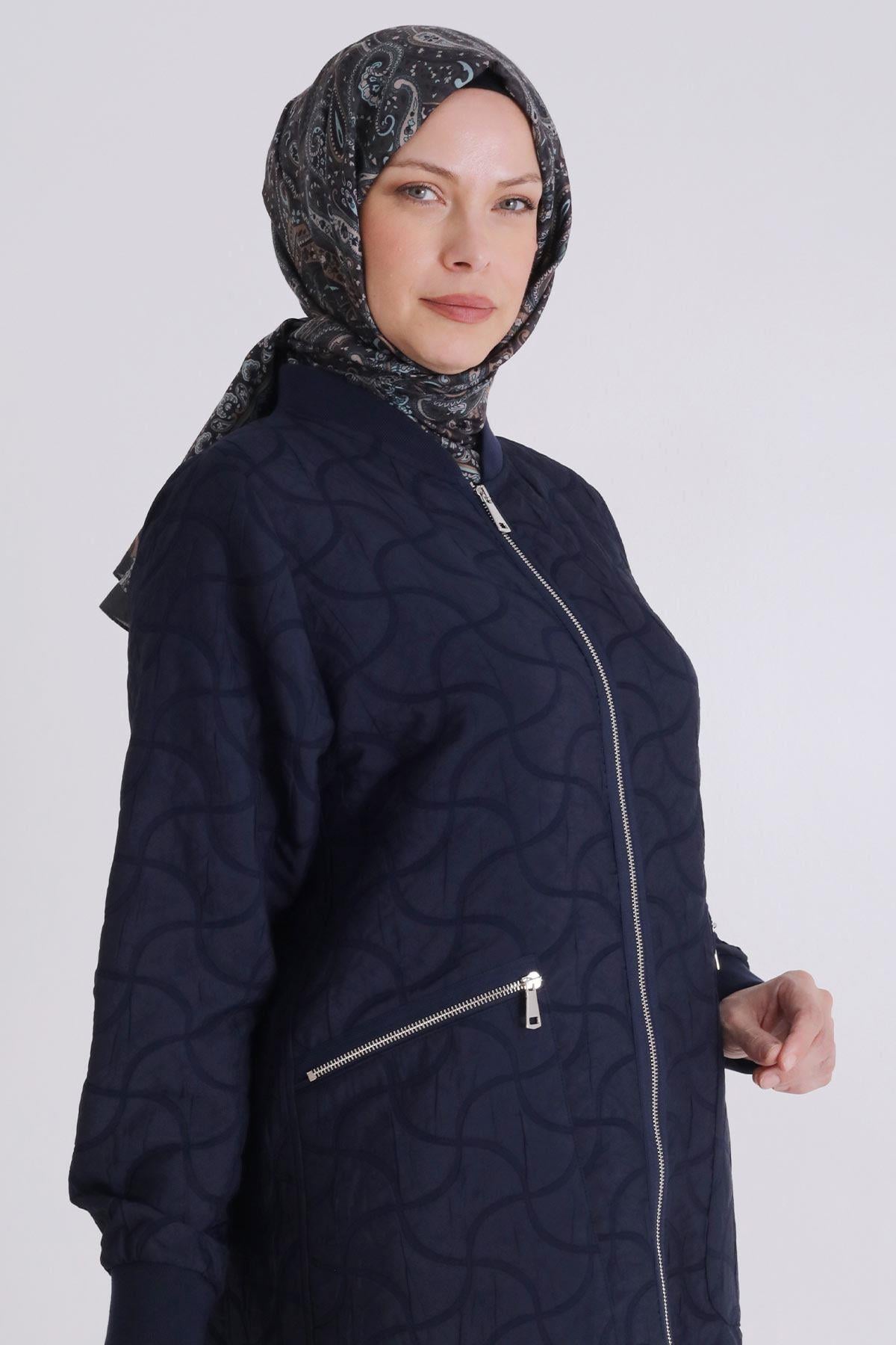 Behrem Tesettür Büyük Beden Spor Şık Kapitone Ferace Lacivert OTW2821