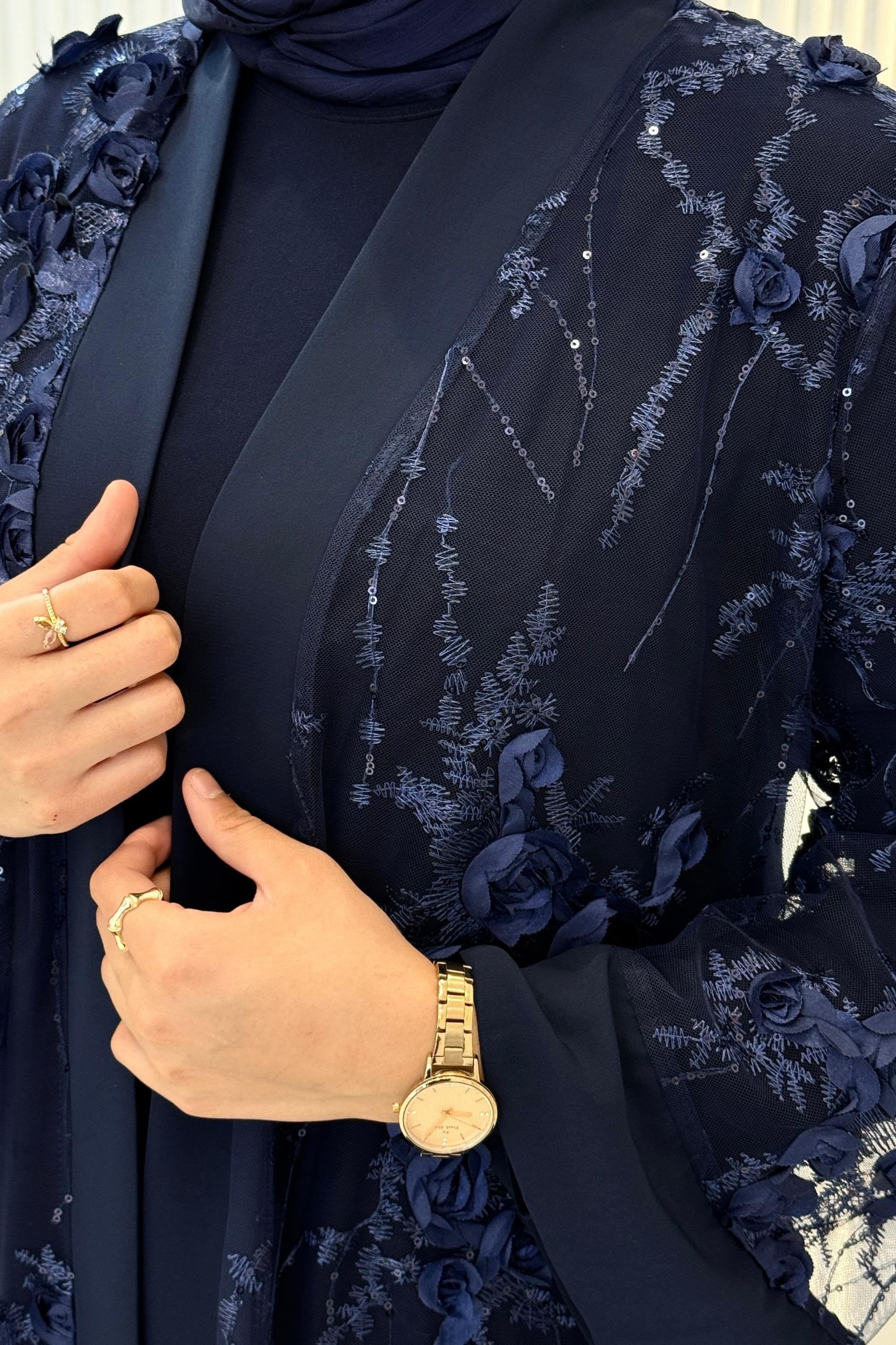 Büyük Beden Çiçek Detaylı Abaya Takım Lacivert OTW3094