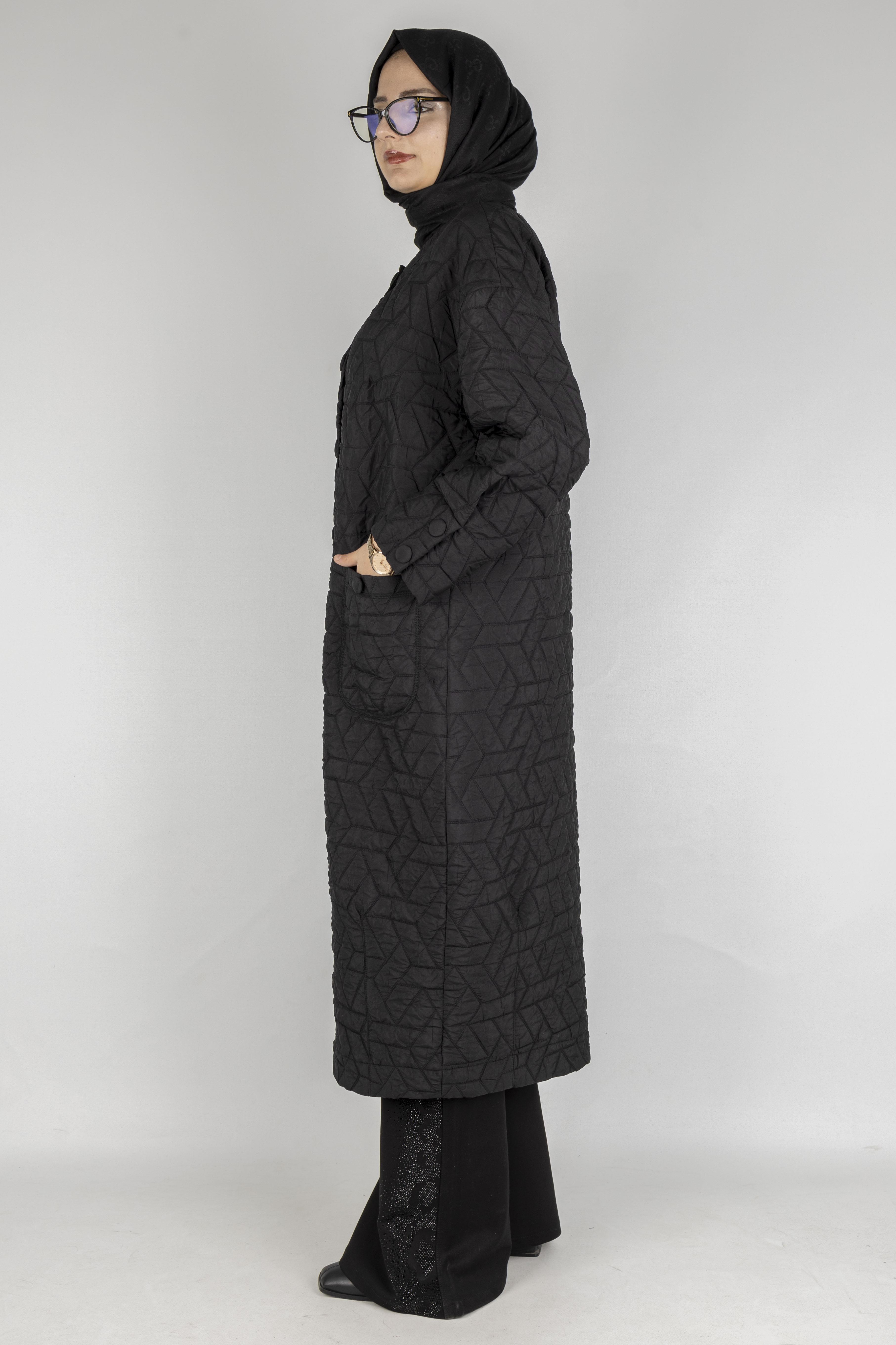 Büyük Beden Düğmeli Kapitone Mont Siyah OTW2051