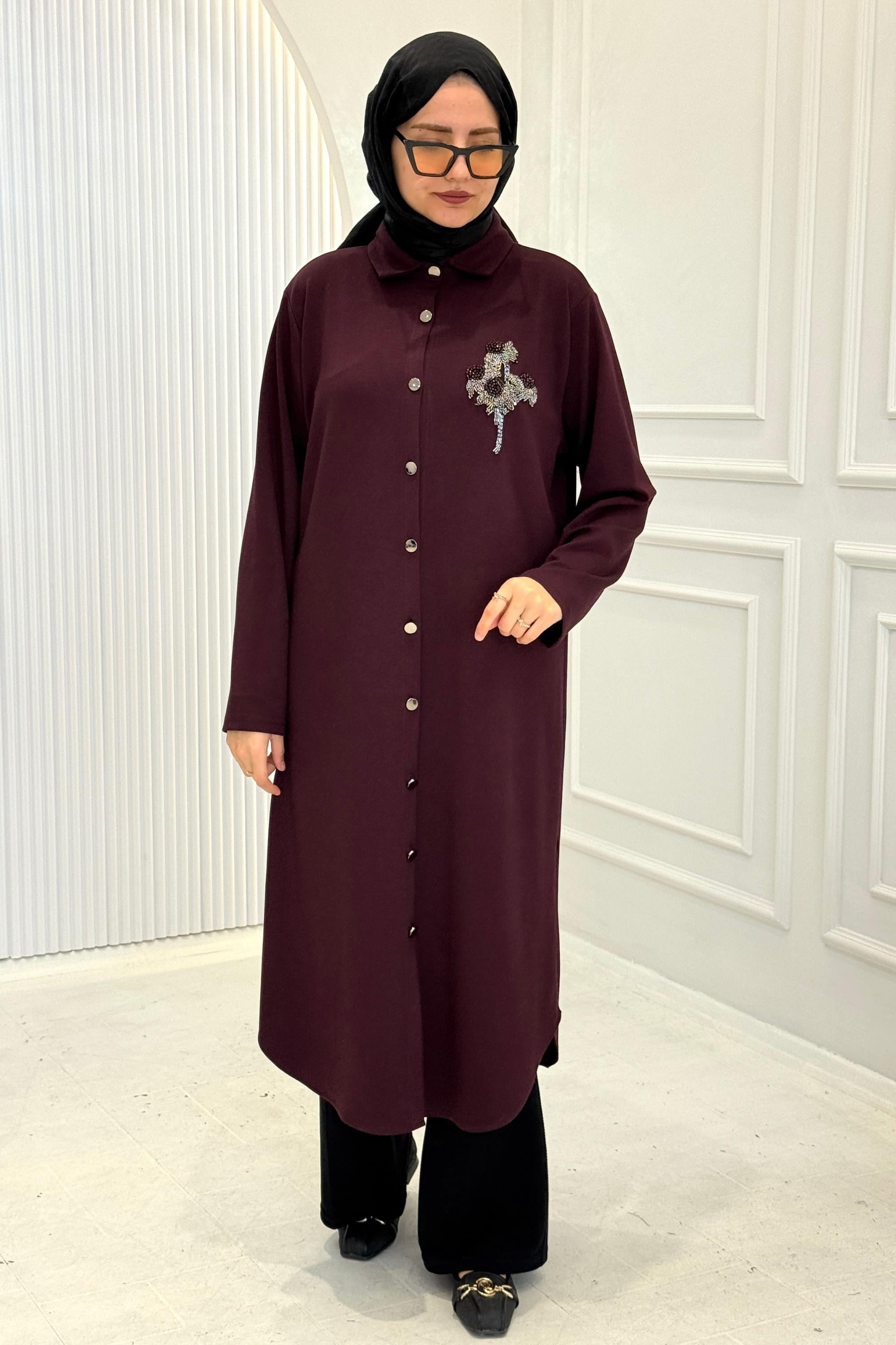 Büyük Beden Düğmeli Nakış Detaylı Tesettür Kap Bordo OTW329