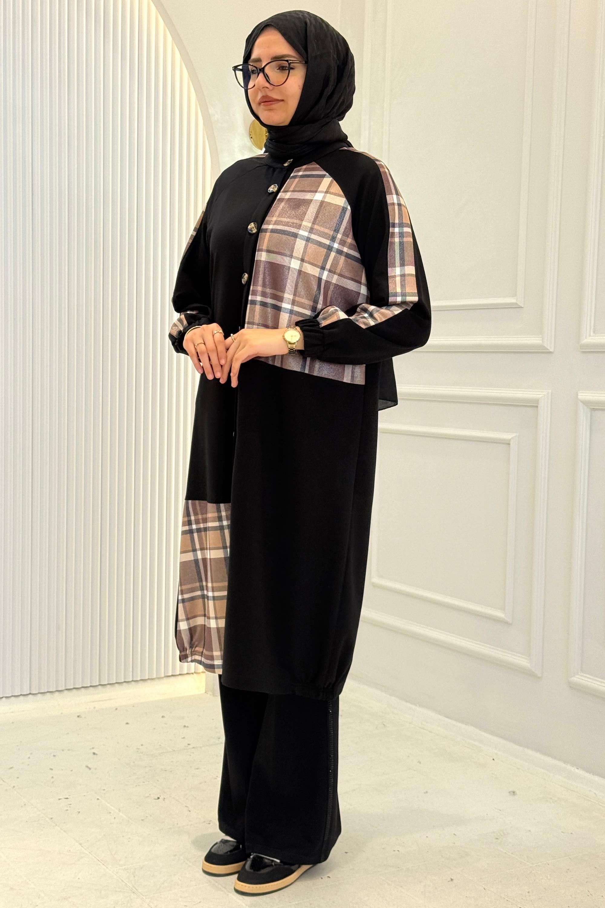 Büyük Beden Ekose Garnili Düğmeli Uzun Kap Kahve OTW4015
