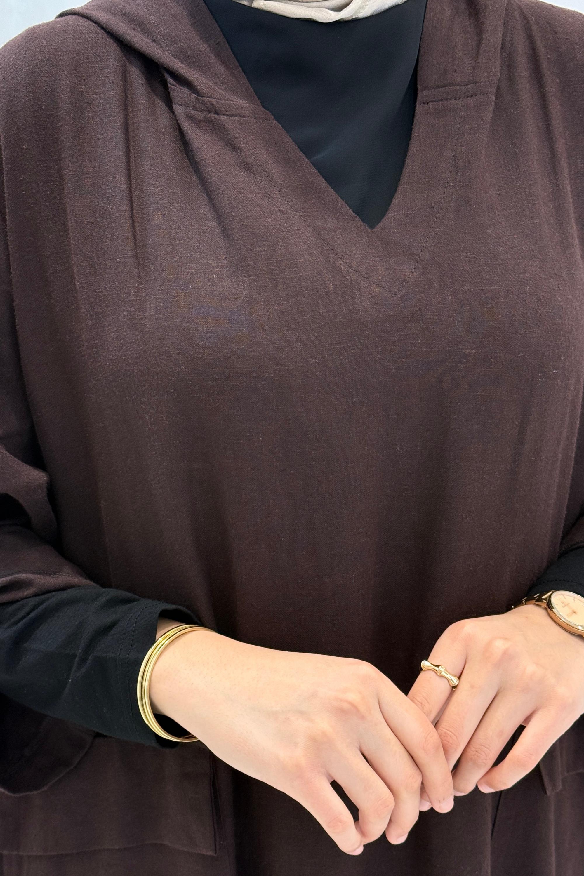 Büyük Beden Kapüşonlu Cep Detaylı Desenli Tesettür Elbise Koyu Kahve OTW4003