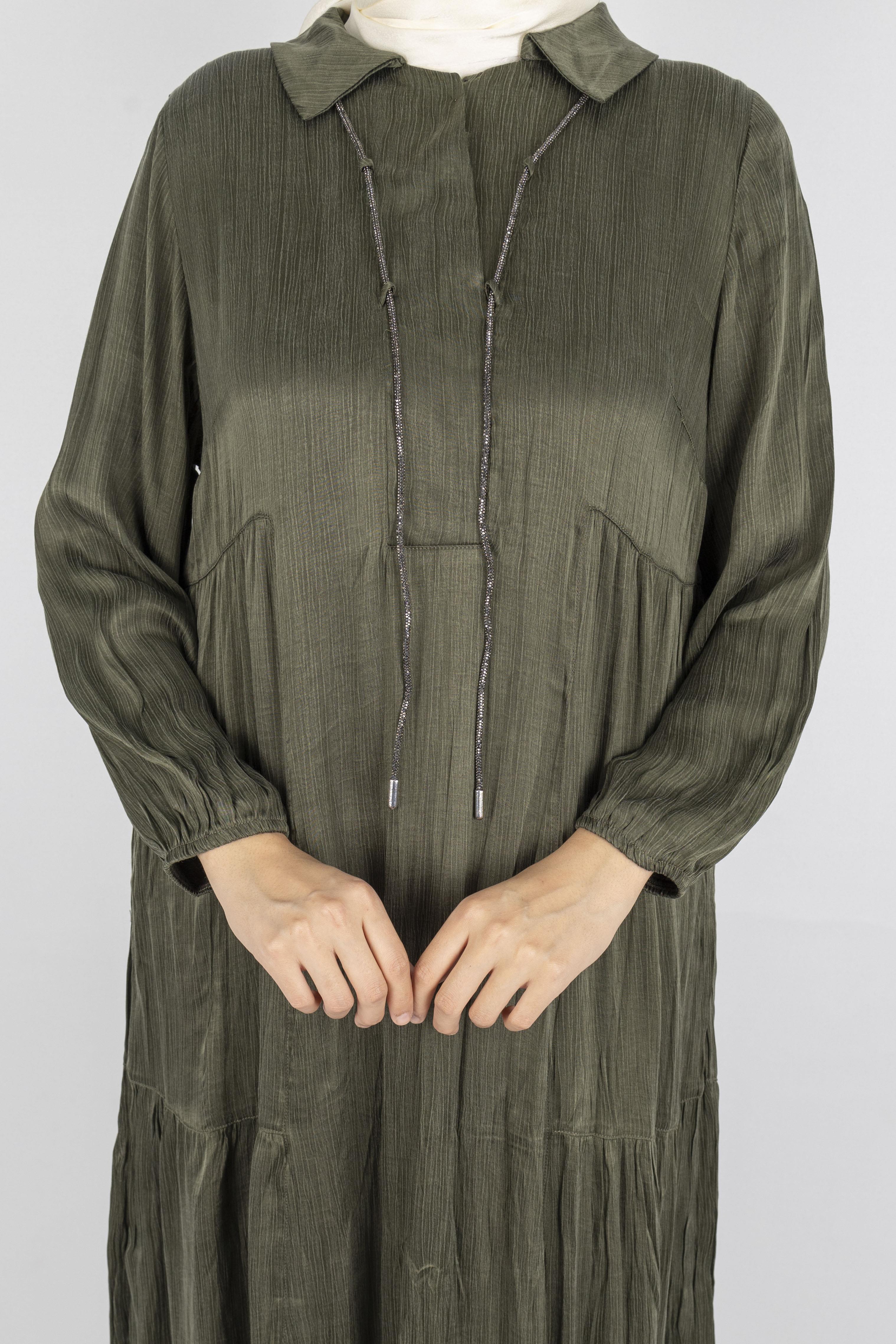 Büyük Beden Kolyeli Qupra Kumaş Elbise Haki OTW5793