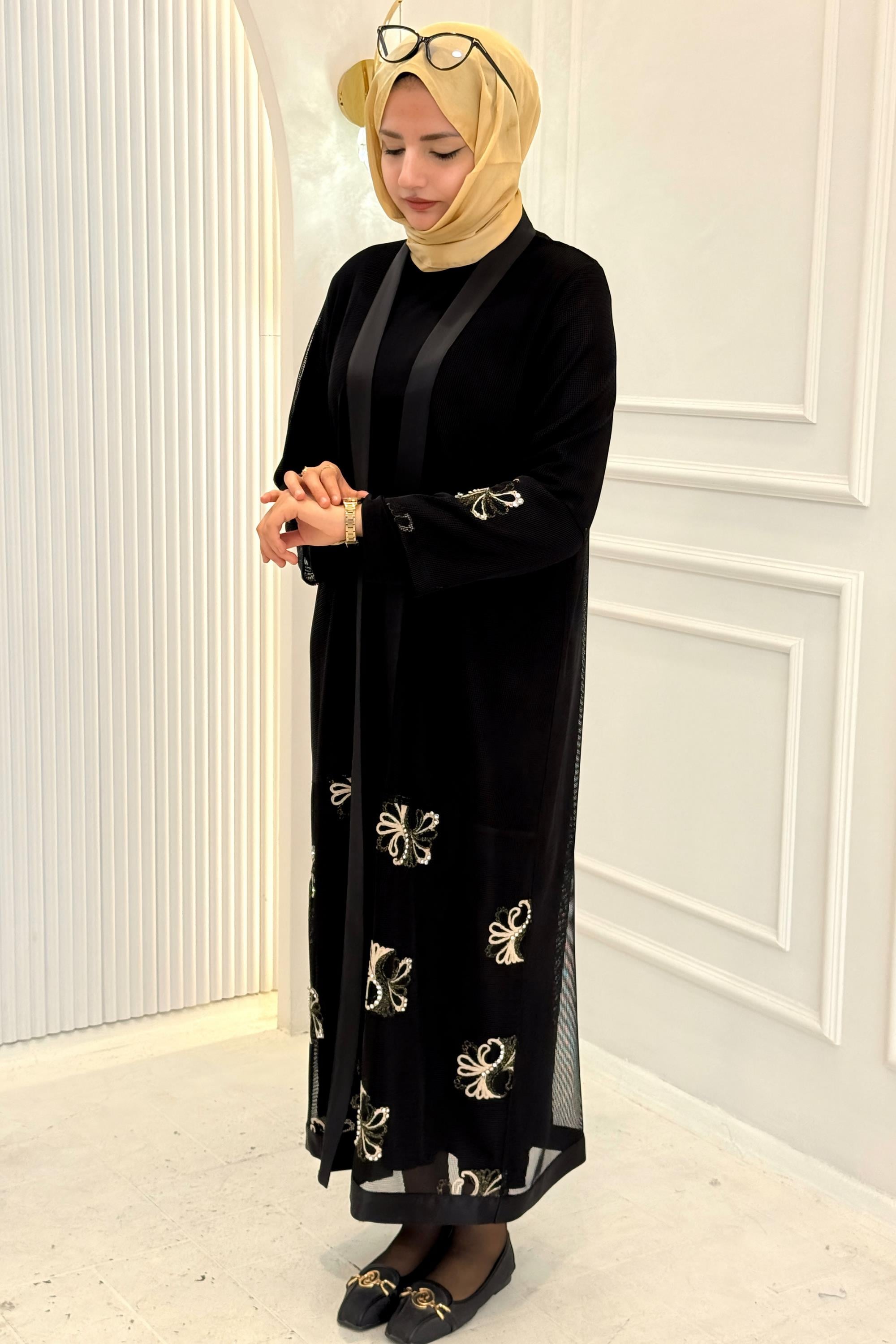 Büyük Beden Nakış İşlemeli File Abaya Takım Siyah OTW26114