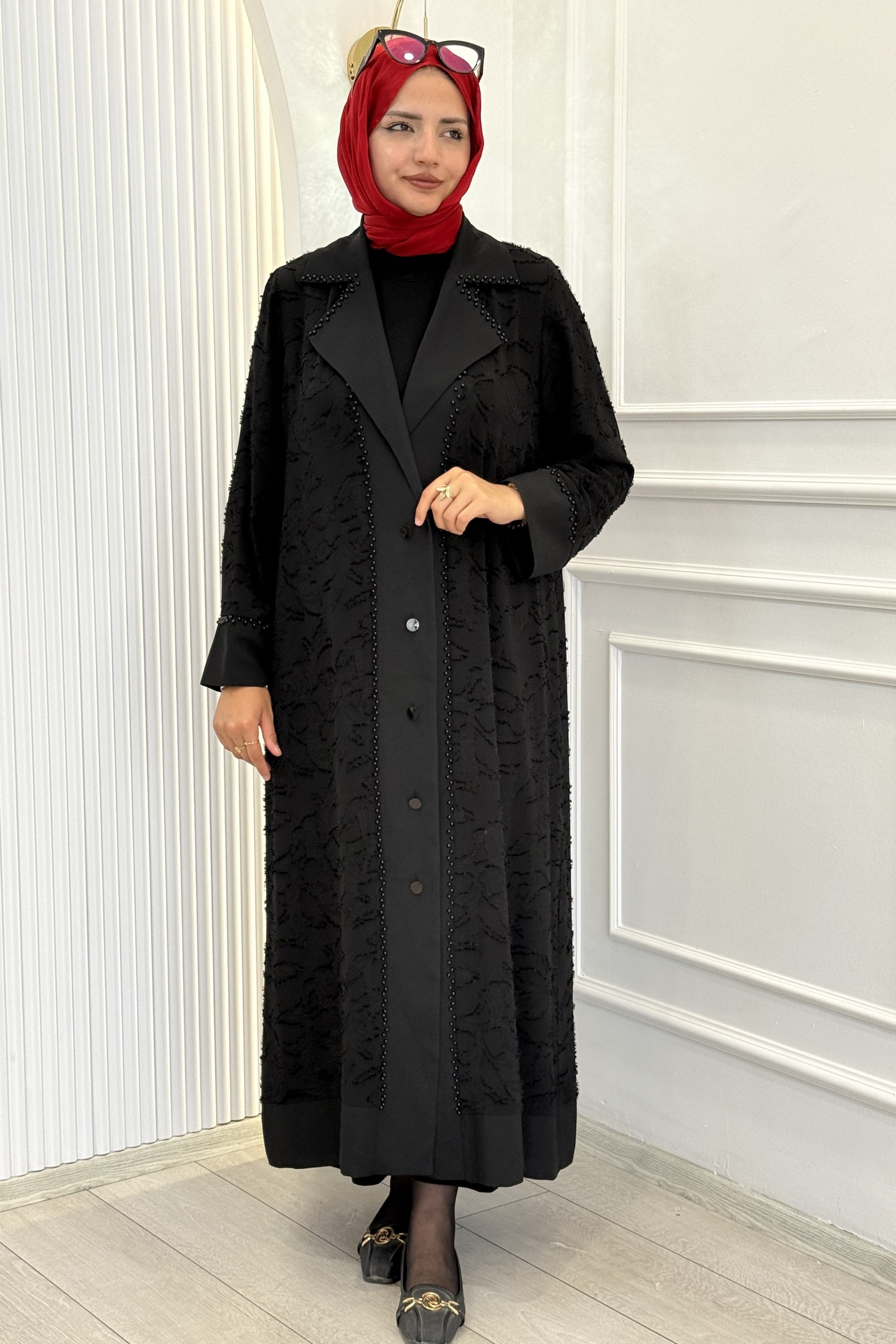 Büyük Beden Özel Dokulu Boncuk Detaylı Abaya Takım Siyah OTW26251