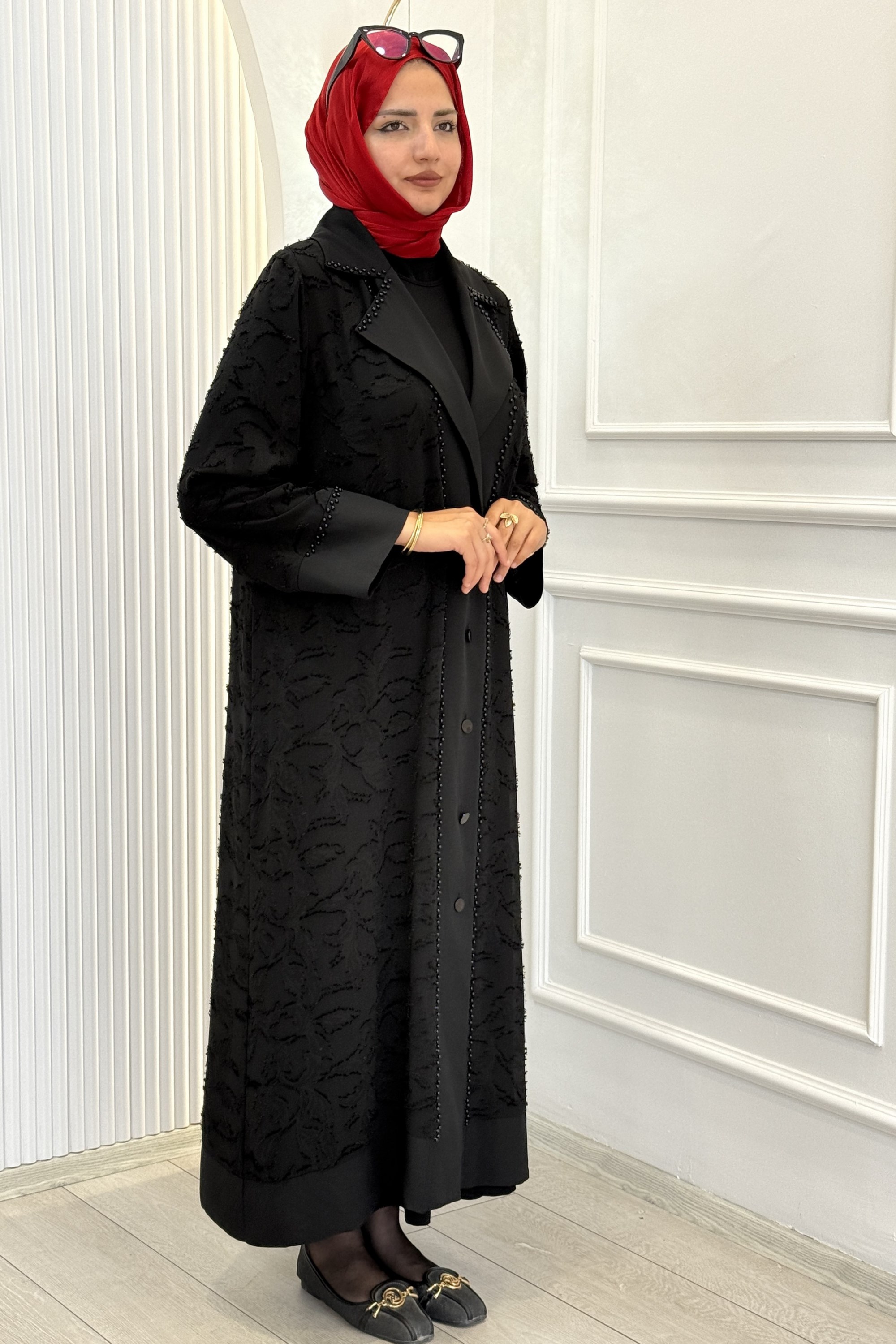 Büyük Beden Özel Dokulu Boncuk Detaylı Abaya Takım Siyah OTW26251