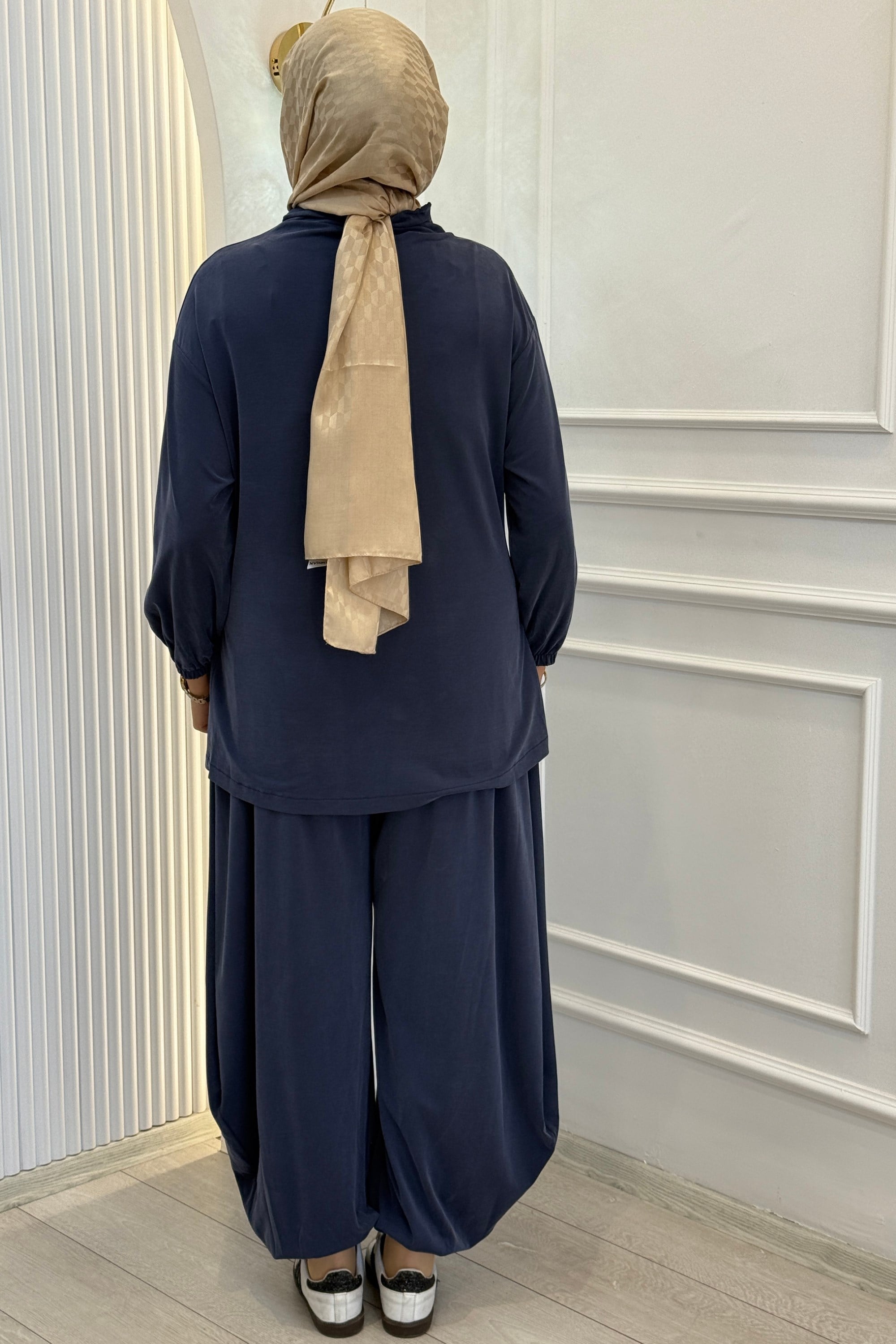 Büyük Beden Salaş Tunik Şalvar Pantolon Takım Lacivert OTW3764