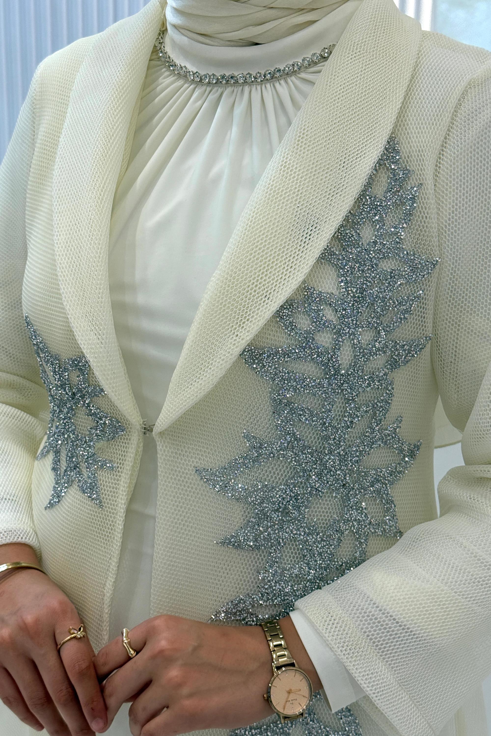 Büyük Beden Taş İşlemeli Abaya Takım Ekru OTW45859