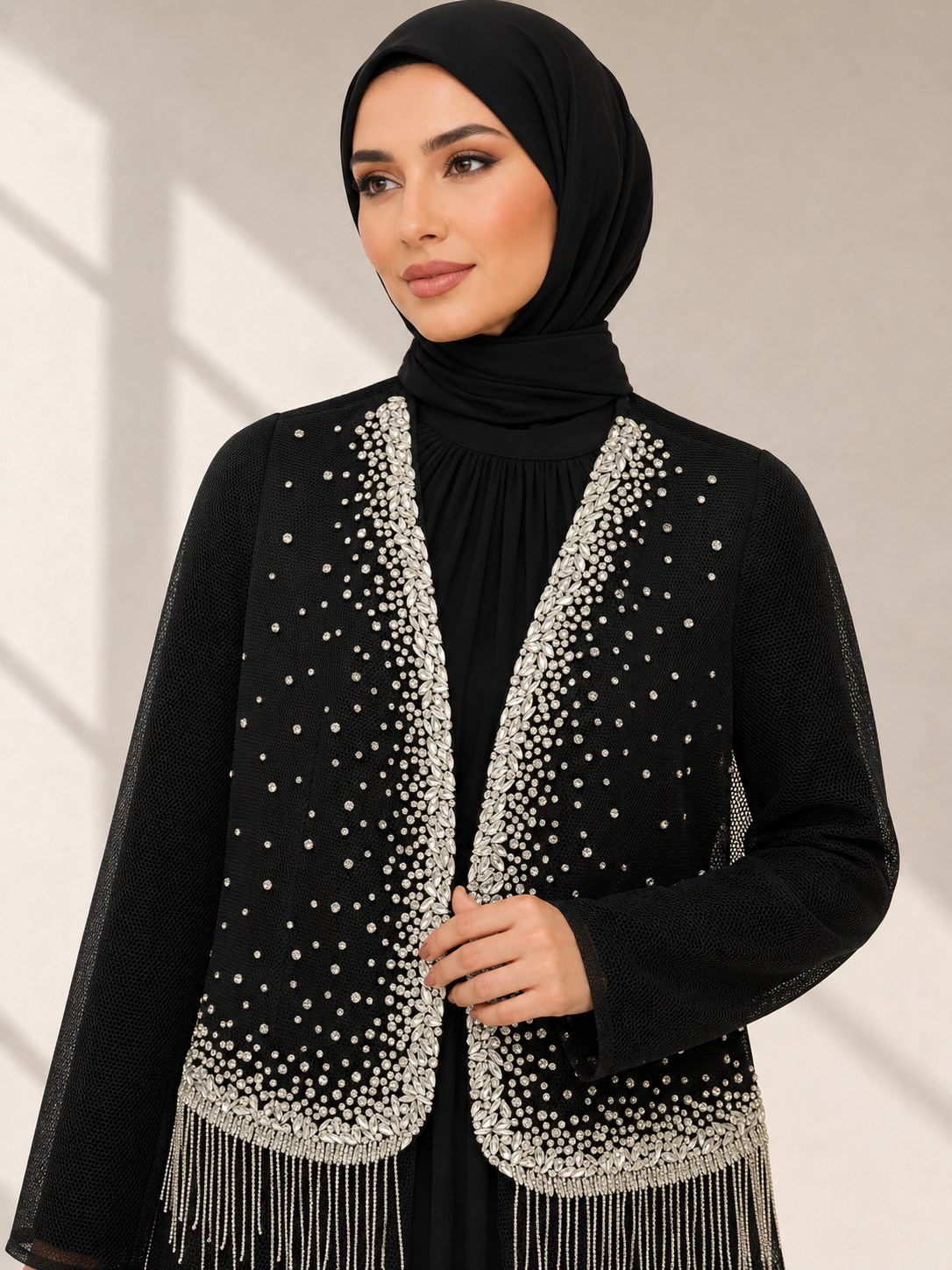 Büyük Beden Taş Püskül İşlemeli Abaya Takım Siyah OTW46934