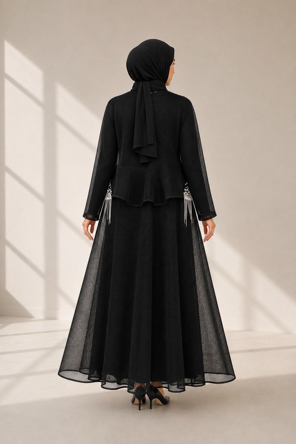 Büyük Beden Taş Püskül İşlemeli Abaya Takım Siyah OTW46934