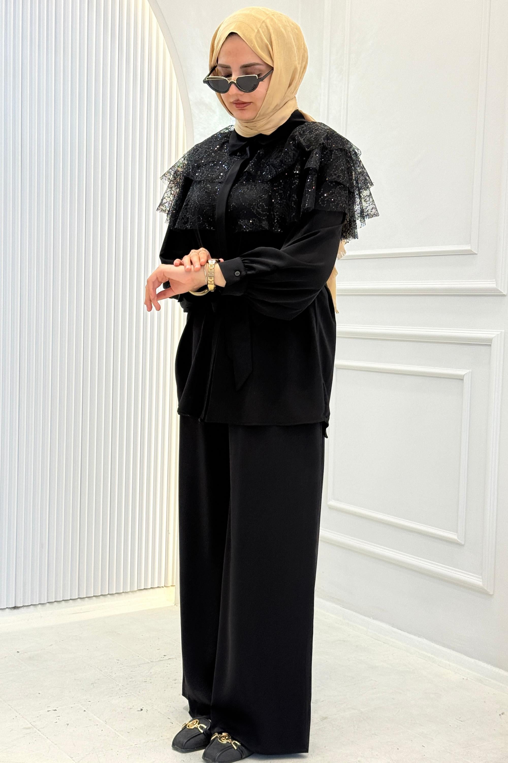 Dantel Payet Detaylı Kemerli Tesettür Takım Siyah OTW8627