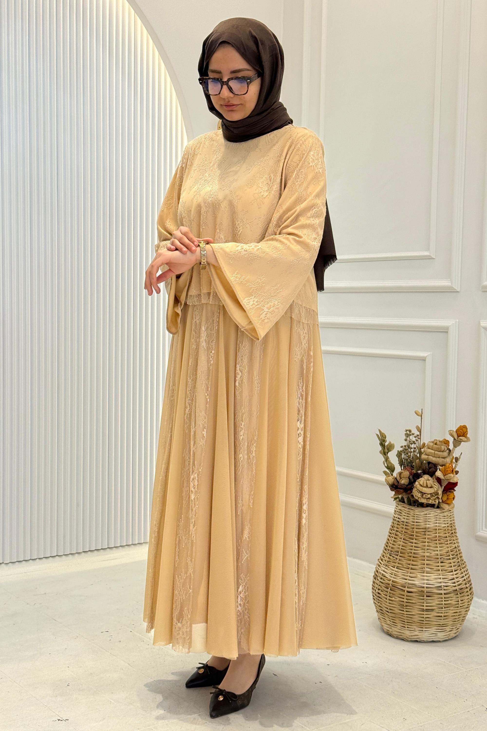 Dantelli Şifon Etekli Tesettür Takım Bej OTW8624