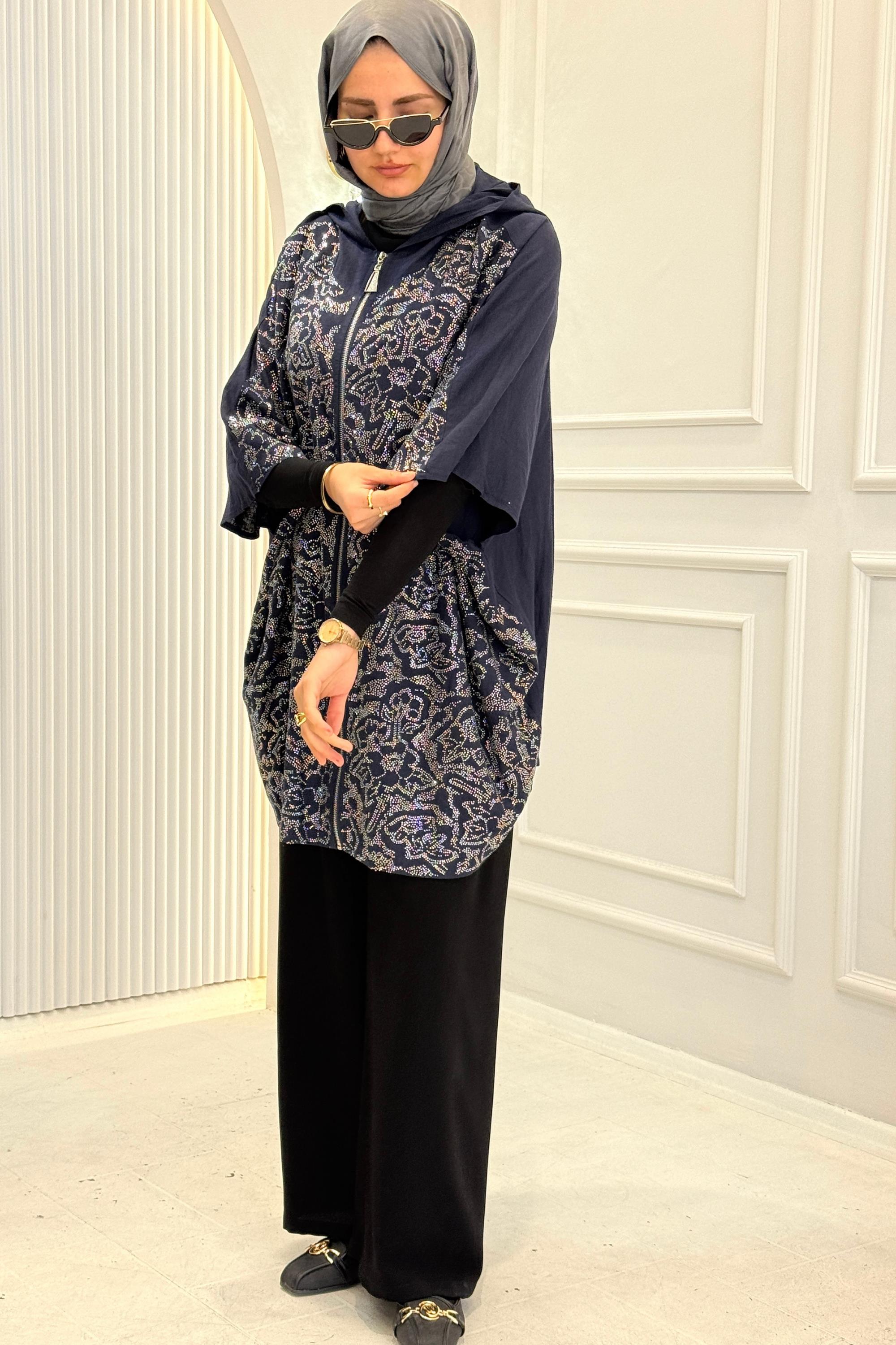 Kapüşonlu Taş İşlemeli Büyük Beden Desenli Panço Kap Lacivert OTW9603