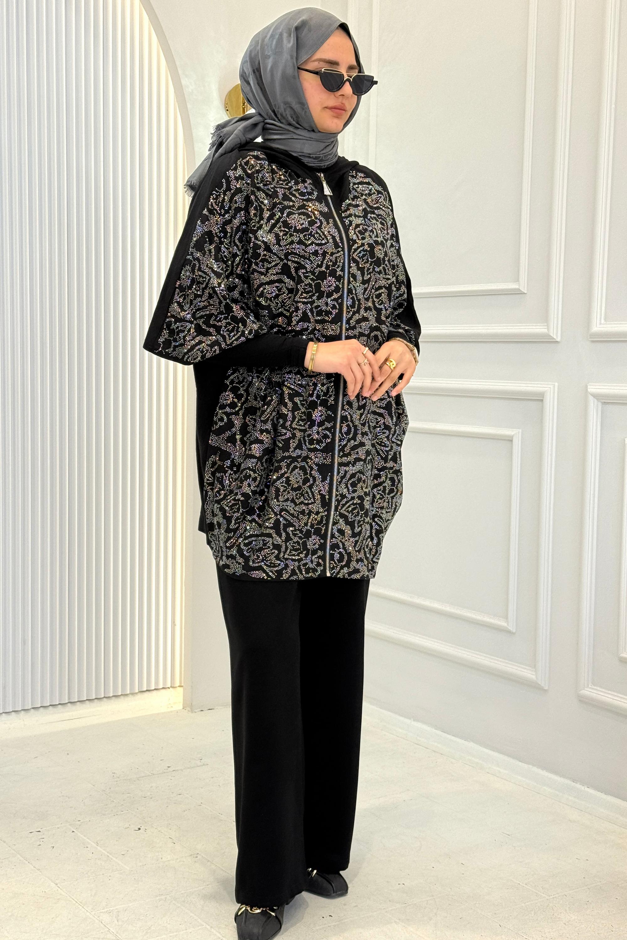 Kapüşonlu Taş İşlemeli Büyük Beden Desenli Panço Kap Siyah OTW9603