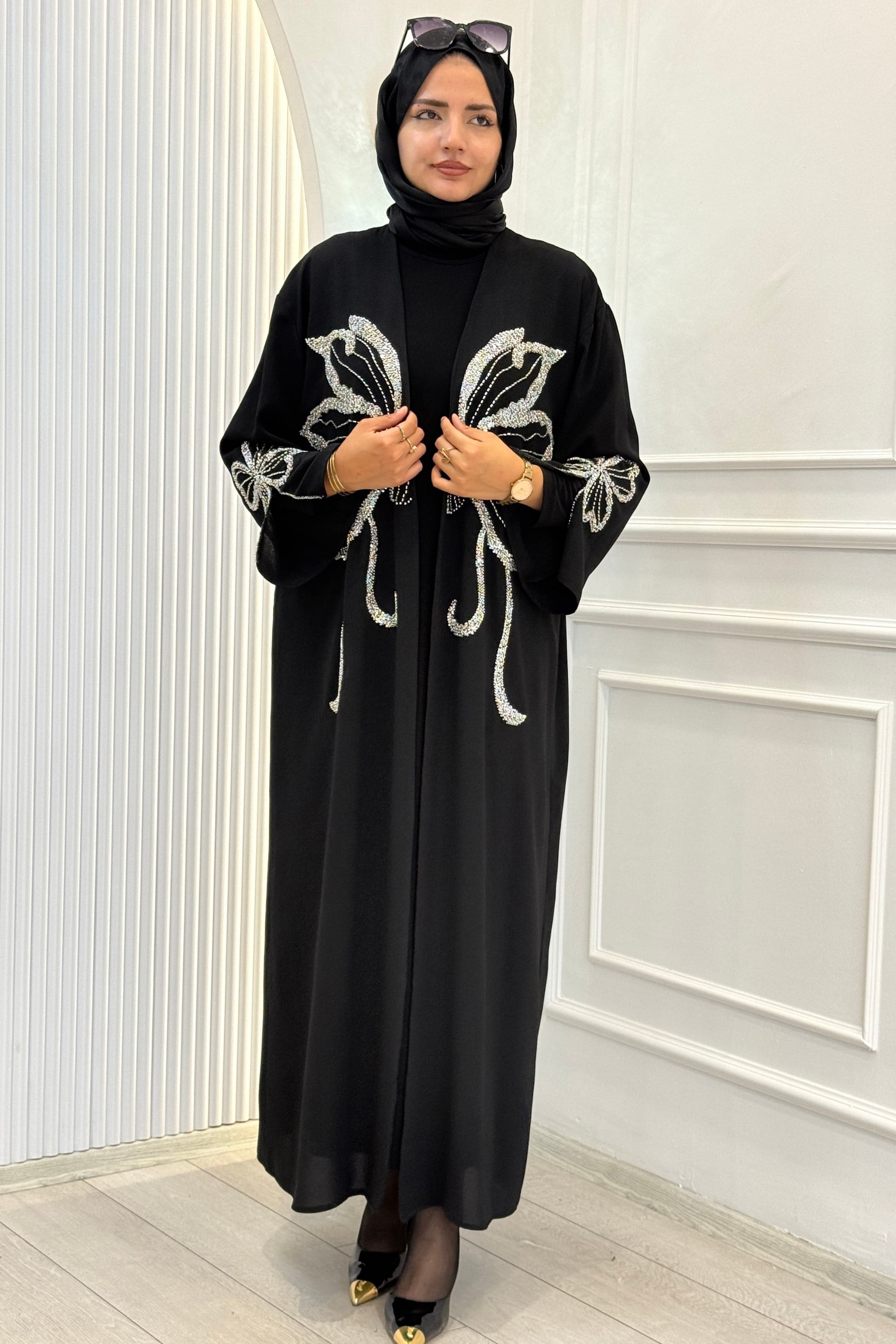 Kelebek Taş İşlemeli Tesettür Abaya Siyah OTW9792