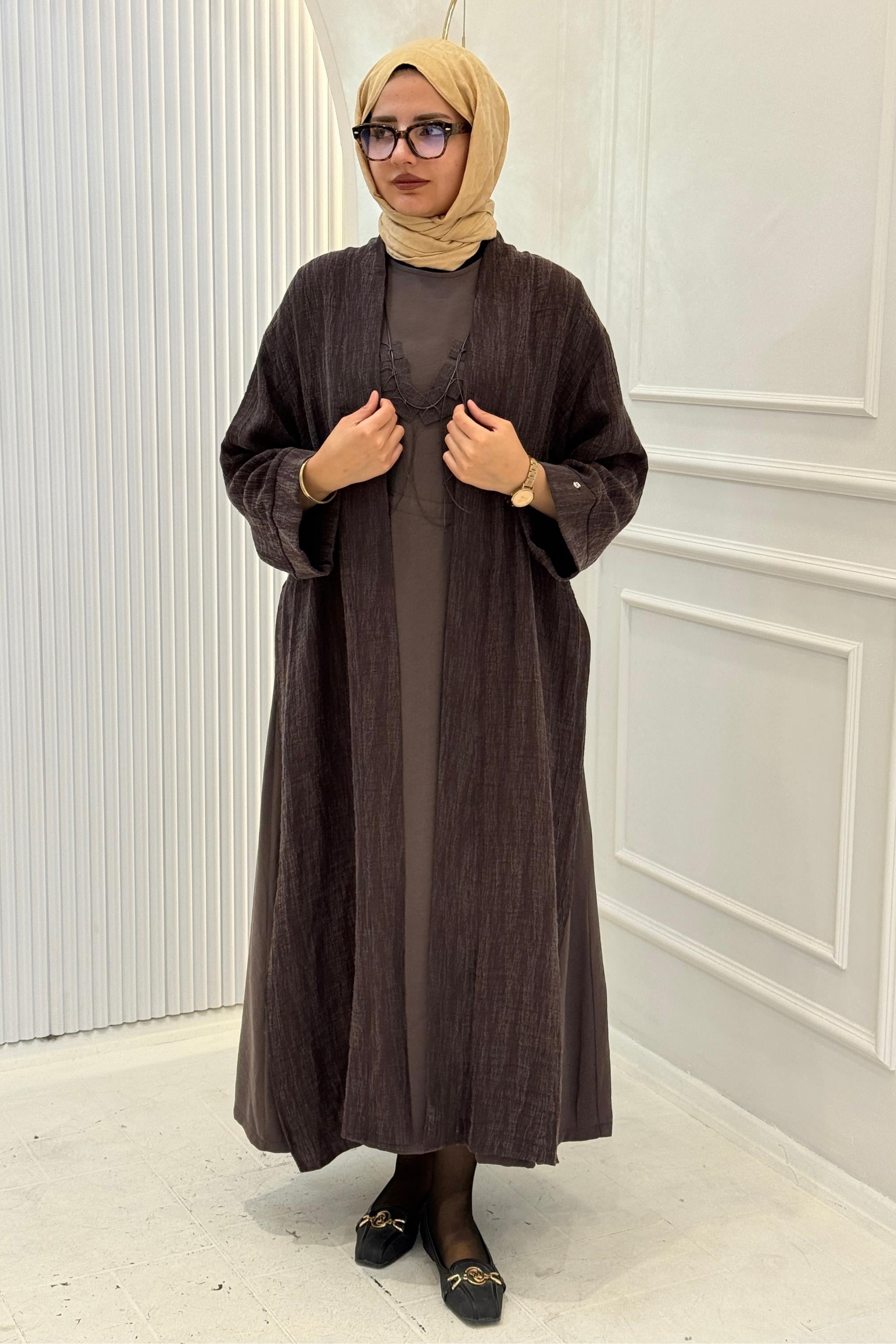 Modern Dokulu Uzun Tesettür Abaya Takım Kahve OTW628