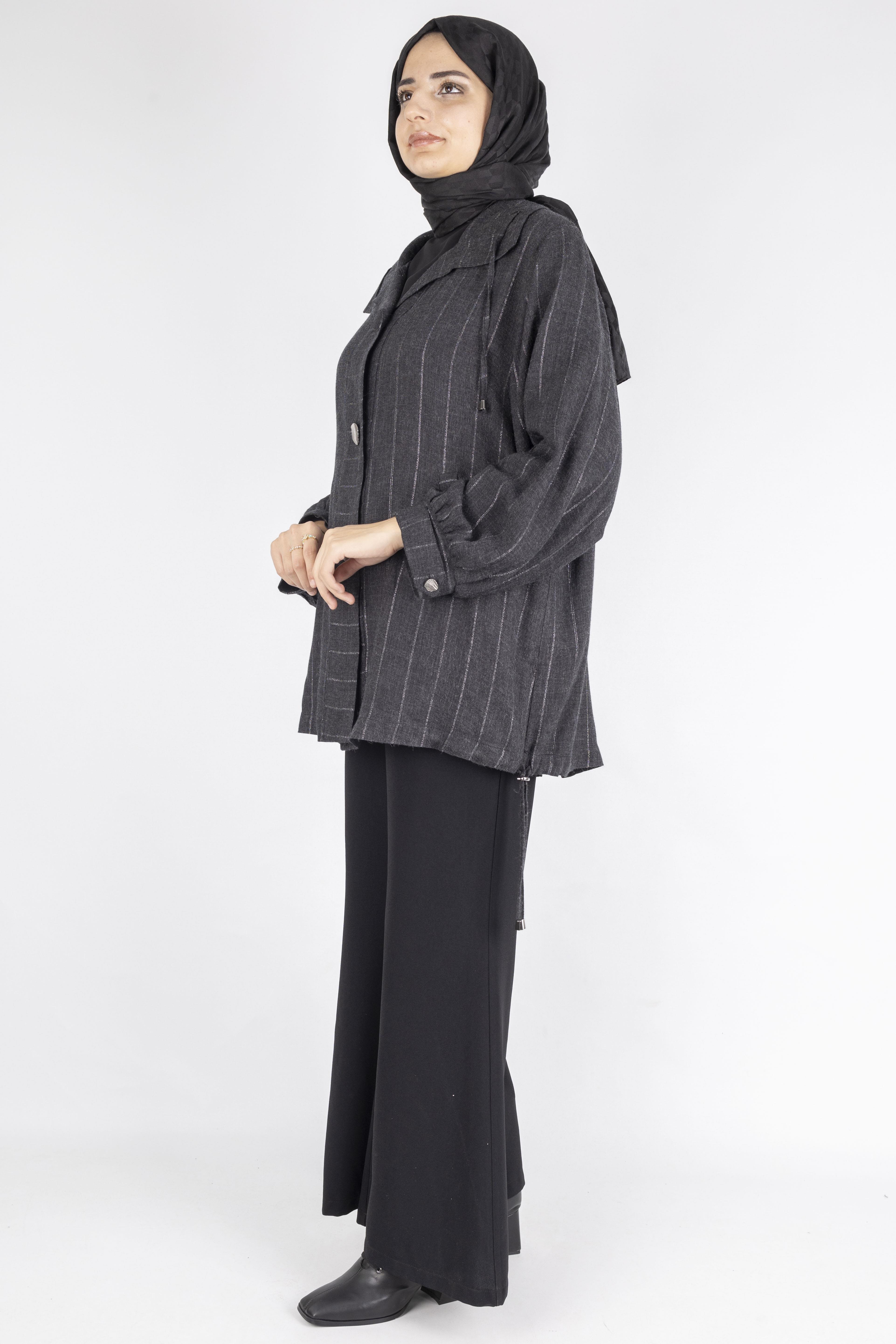 Şerit Dokulu Düğmeli Kısa Kap Antrasit OTW563