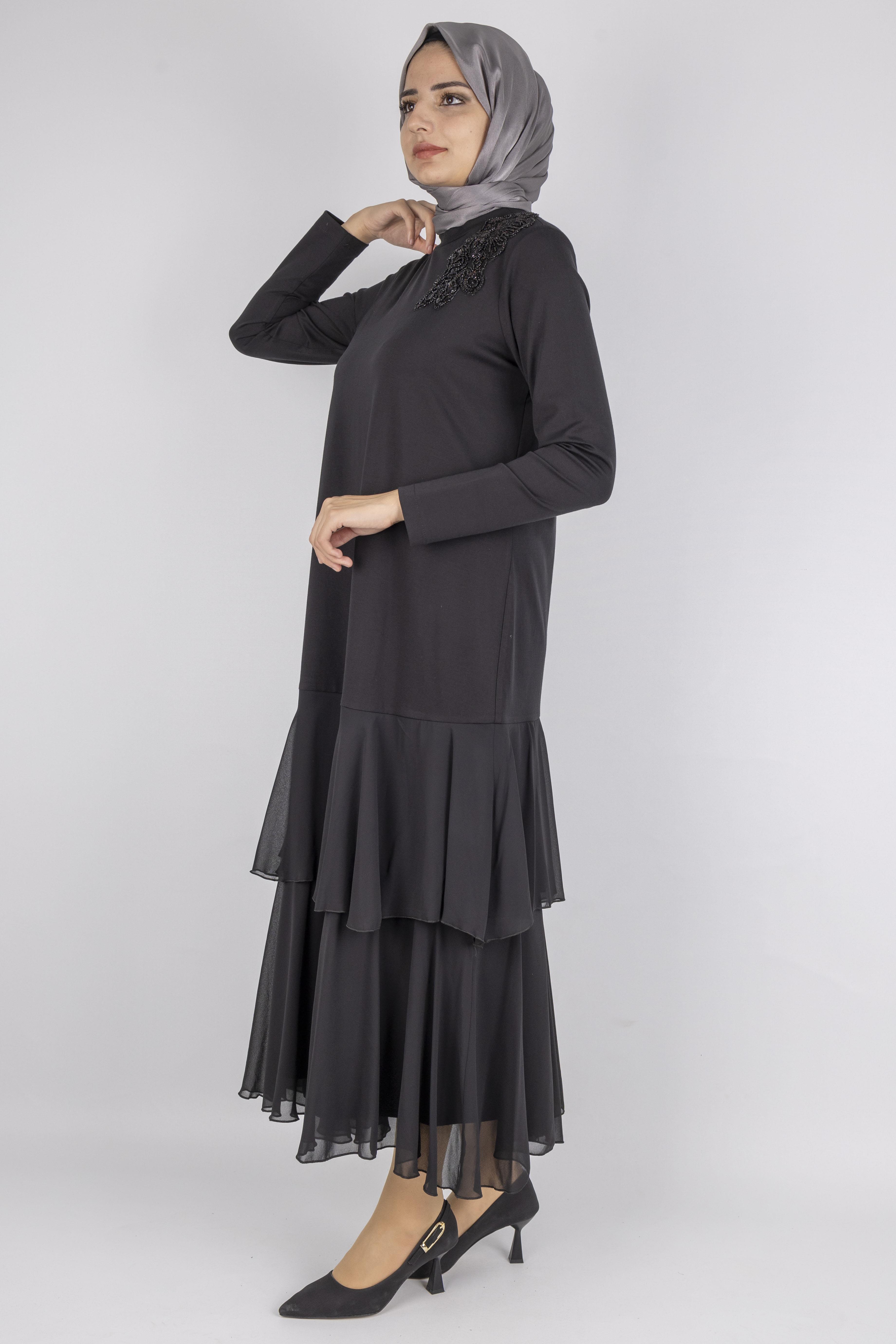 Şifon Katlı Omuz Taşlı Çelik Örme Uzun Elbise Siyah OTW25170