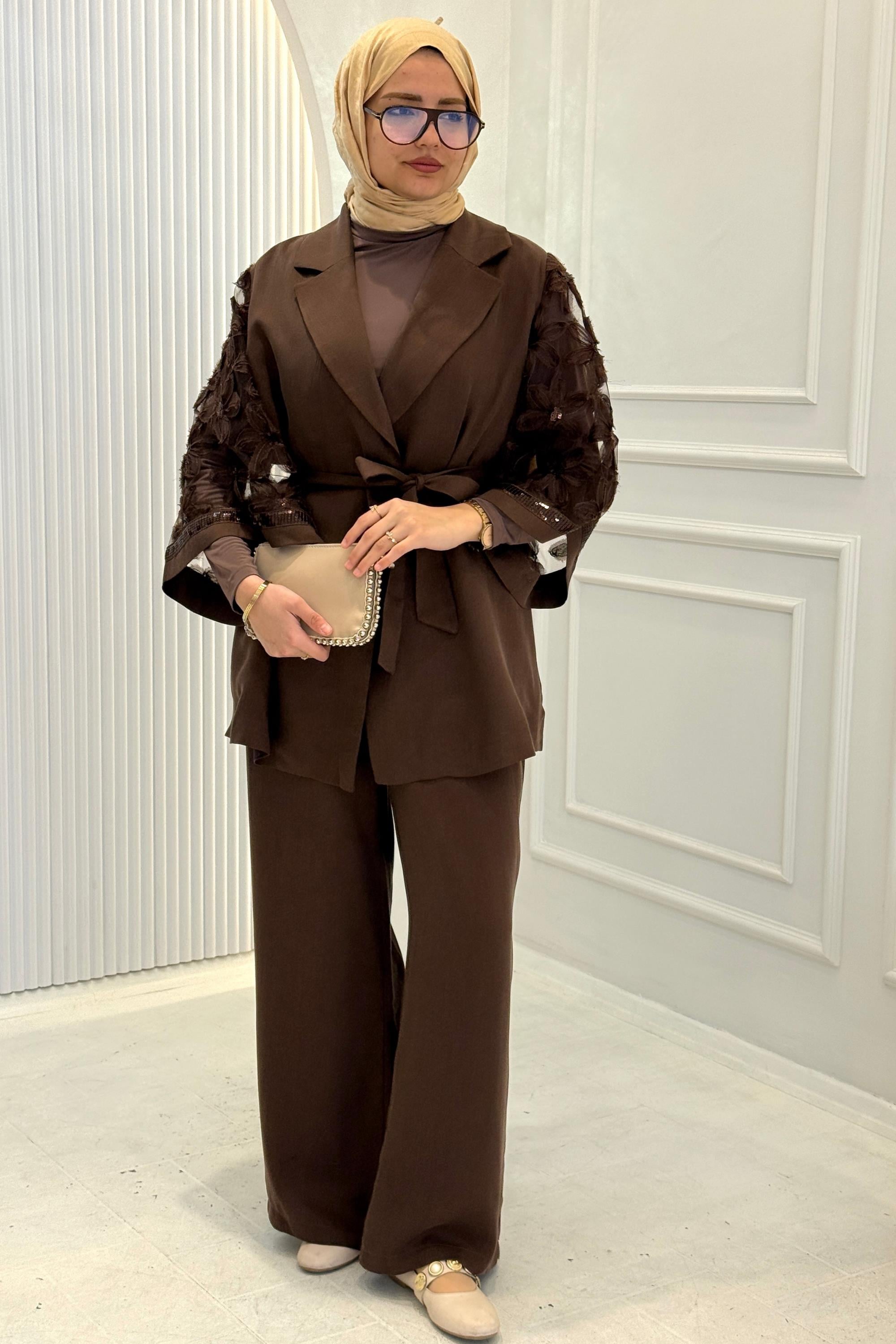 Tül Kol Detaylı Blazer Üçlü Tesettür Takım Kahve OTW46802