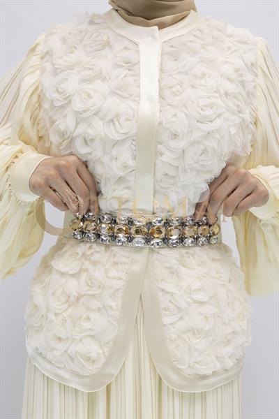 3D Gül Desenli Taş Detaylı Kuşaklı Pliseli Abiye Takım  Ekru OTW44908