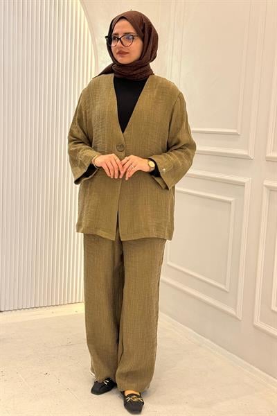Armine Trend Pantolonlu Takım Yağ Yeşili OTW634-1