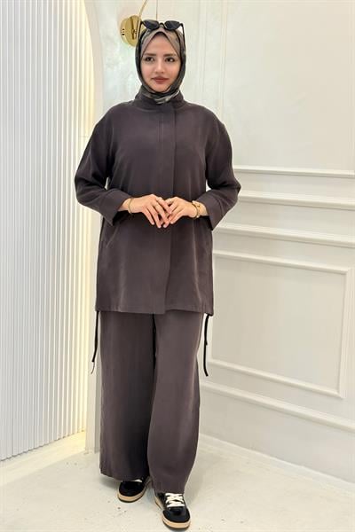 Armine Trend Sırt Detaylı Beli Lastikli Pantolonlu Takım Bitter OTW659