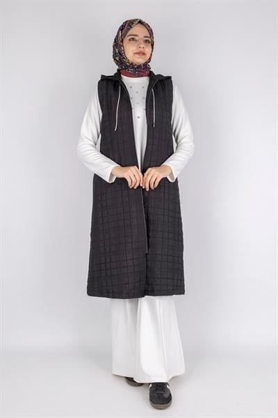 Ayarlanabilir İpli Kapüşonlu Dik Yaka Kapitone Yelek Siyah OTW4029