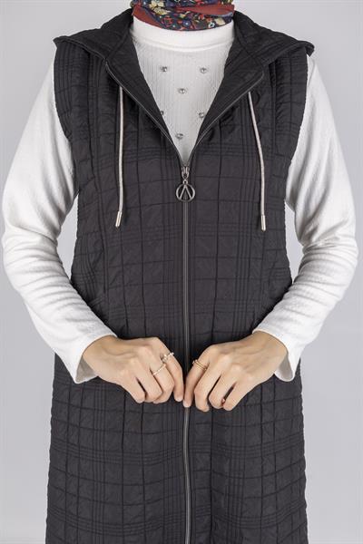 Ayarlanabilir İpli Kapüşonlu Dik Yaka Kapitone Yelek Siyah OTW4029