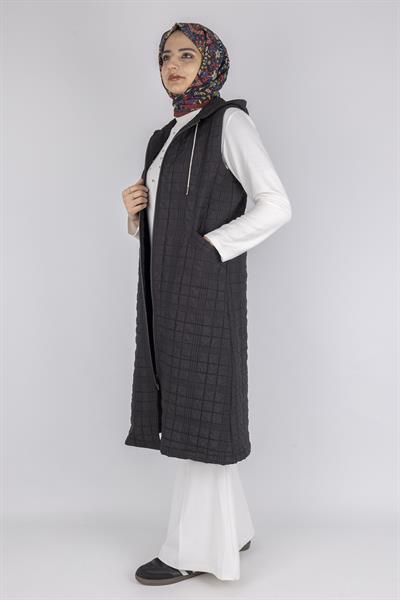 Ayarlanabilir İpli Kapüşonlu Dik Yaka Kapitone Yelek Siyah OTW4029