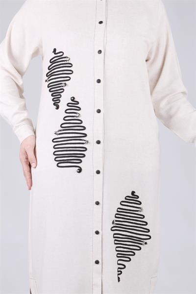 Behrem Büyük Beden Nakış İşlemeli Kap Bej OTW25096