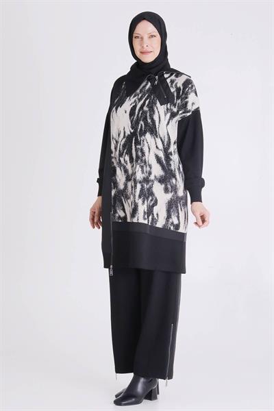 Behrem Desenli Fermuarlı Pantolonlu Tesettür Takım Siyah OTW35139