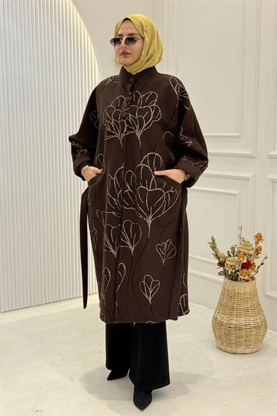 Büyük Beden Çiçek Nakışlı Kuşaklı Kaban Kahve OTW9389