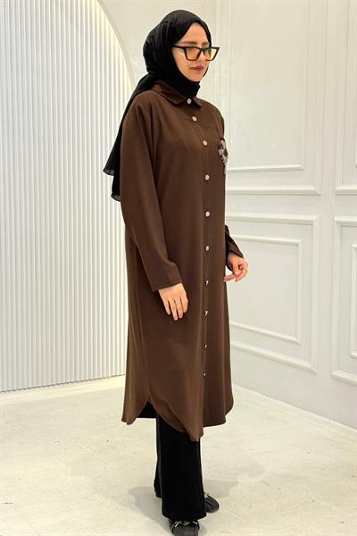 Büyük Beden Düğmeli Nakış Detaylı Tesettür Kap Kahve OTW329