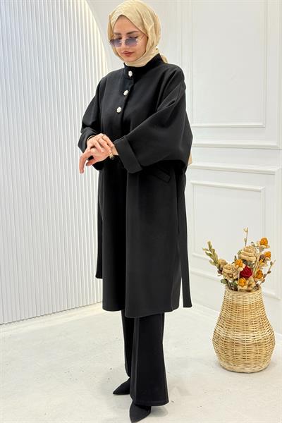 Büyük Beden İnci Düğmeli Kuşaklı Kaban Siyah OTW9818