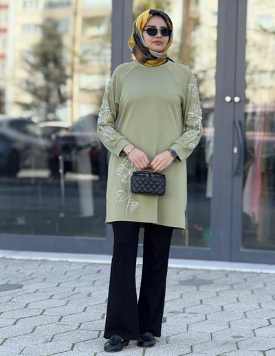 Büyük Beden İncili Nakışlı Tesettür Tunik Mint OTW2152