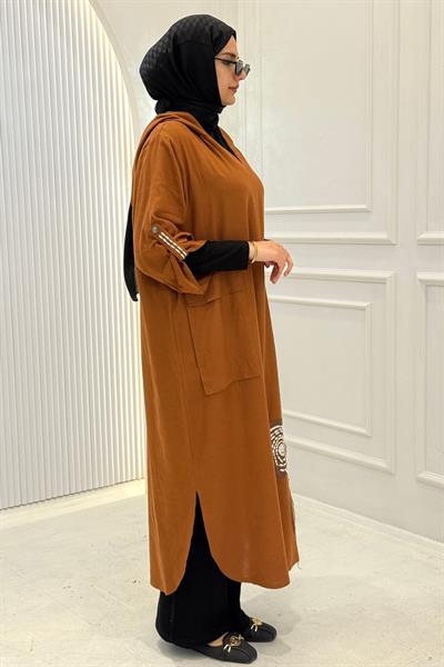 Büyük Beden Kapüşonlu Cep Detaylı Desenli Tesettür Elbise Açık Kahve OTW4003