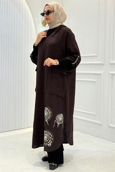 Büyük Beden Kapüşonlu Cep Detaylı Desenli Tesettür Elbise Koyu Kahve OTW4003