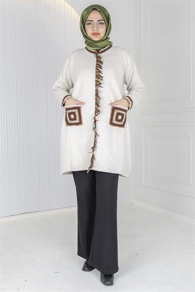 Büyük Beden Motif Cepli Püsküllü Triko Ceket Melanj Krem OTW9210