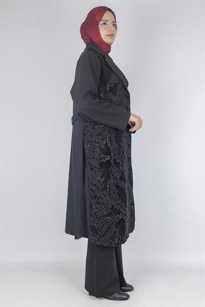 Büyük Beden Nakış Detaylı Tesettür Kaban Siyah OTW9358