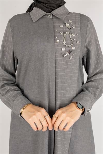 Büyük Beden Taş Detaylı Çizgili Gri Tesettür Gömlek Gri OTW752