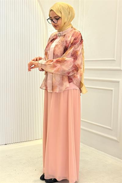 Çiçek Desenli Şifon Gömlekli Pantolonlu Tesettür Takım Pudra OTW45854