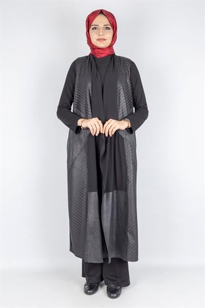 Deri Detaylı Uzun Yelek Siyah OTW25260