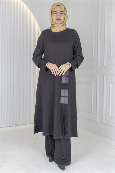 Deri Şerit Detaylı Büyük Beden Tesettür Elbise Siyah OTW1014