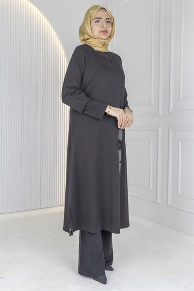Deri Şerit Detaylı Büyük Beden Tesettür Elbise Siyah OTW1014