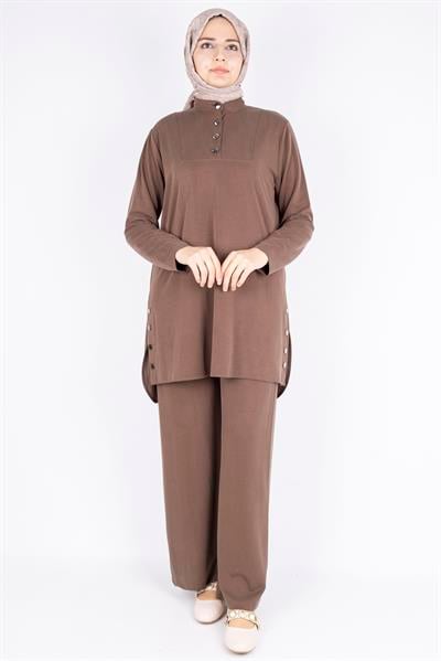 Düğme Detaylı Hakim Yaka Tunik Pantolon İkili Takım Kahve OTW564