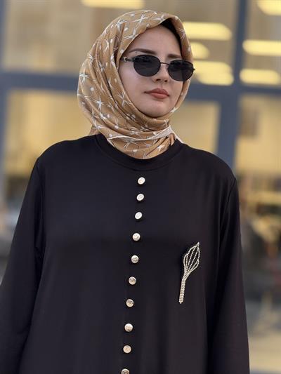 Düğme Detaylı Volan Etek Büyük Beden Tesettür Elbise Siyah OTW2202