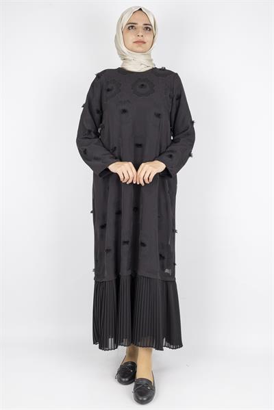 Dule Astarlı Çiçek Desenli Pliseli Tesettür Elbise Siyah OTW936