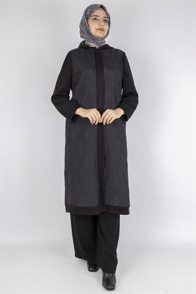 Dule  Taş Serpme Detaylı Elmas Kapitone Uzun Kap Siyah OTW555